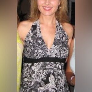 Black & White Papaya tie back halter